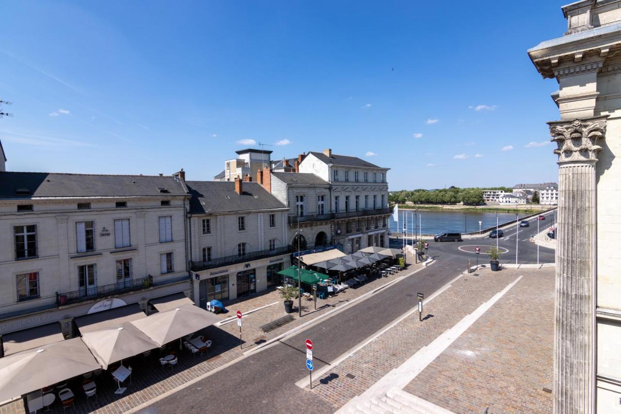 Appartement Duplex Saumur Centre, Refait A Neuf, A Proximite Du Chateau Buitenkant foto